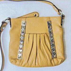 B. Makowsky Crossbody Bag Light Brown Soft Leather Zipper